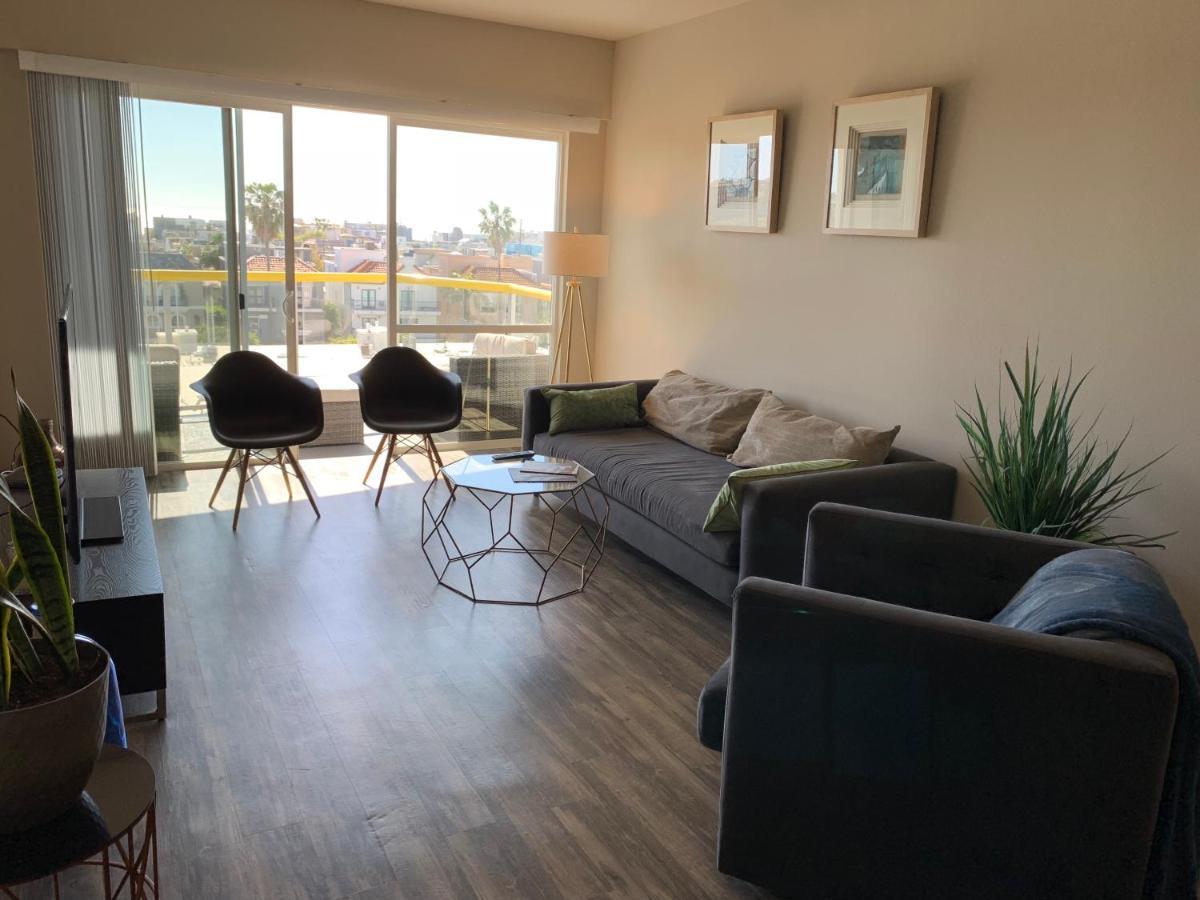 Appartamento Beautiful Marina Front Retreat With View